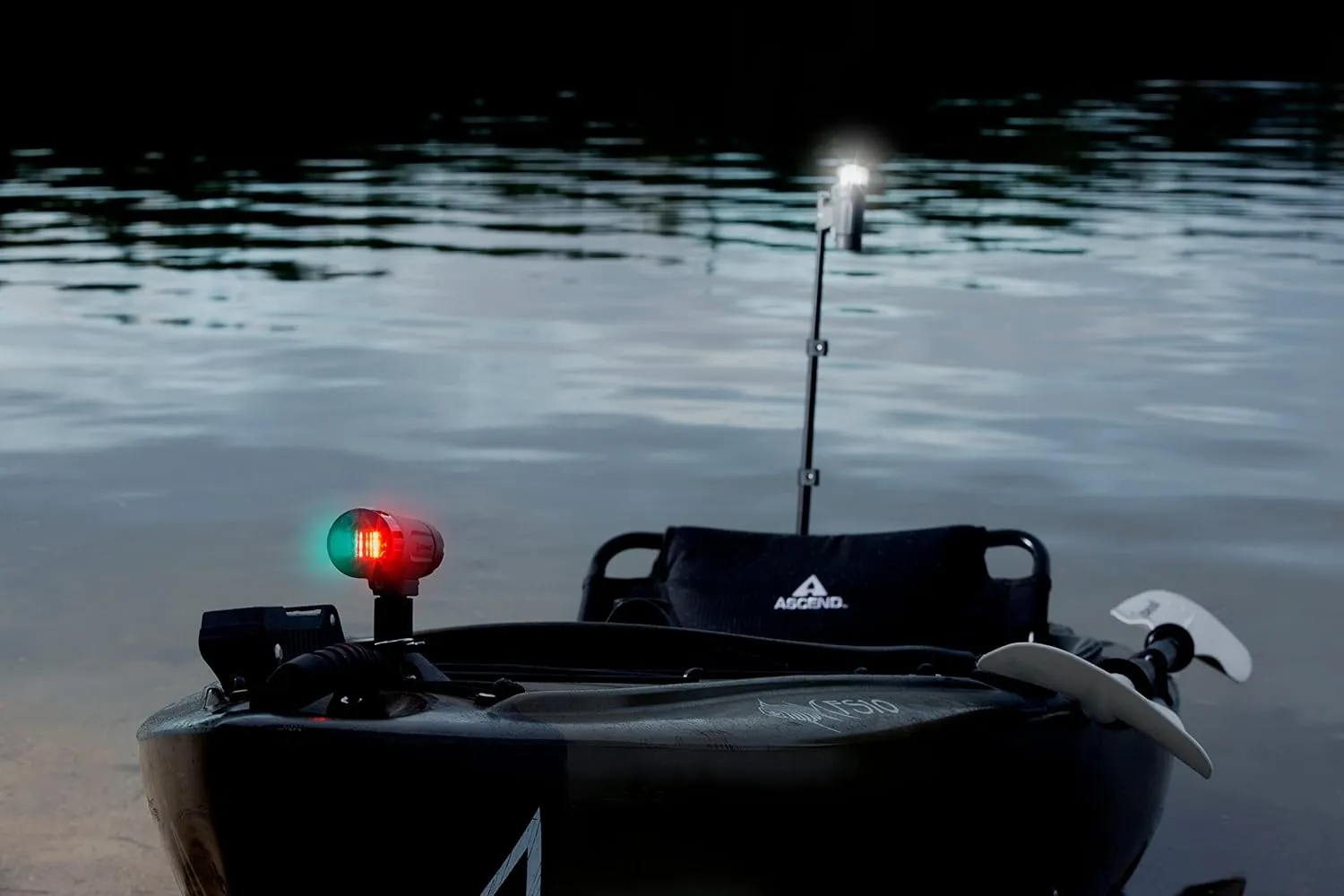 Attwood 14194-7 Portable Navigation Light