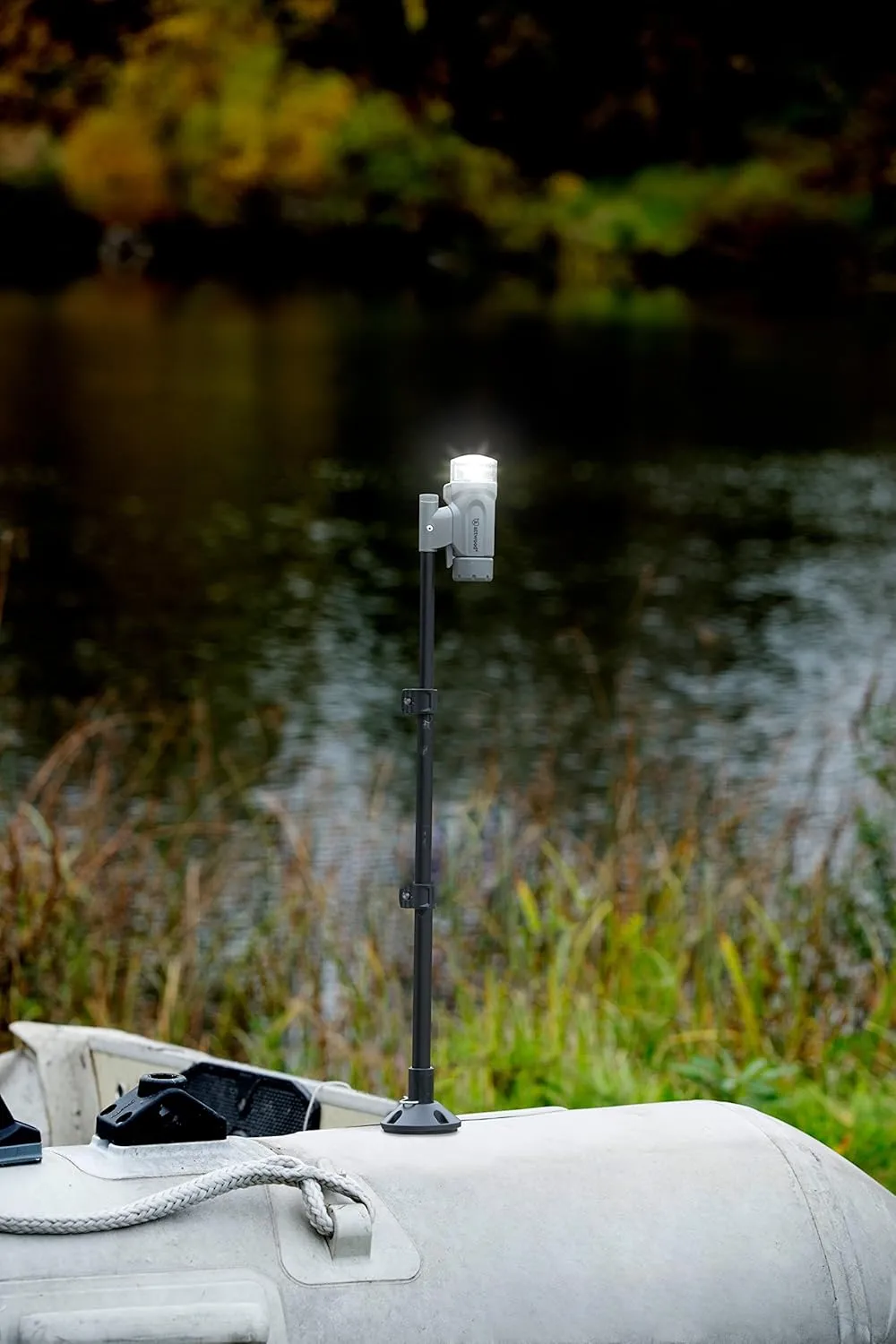 Attwood 14194-7 Portable Navigation Light