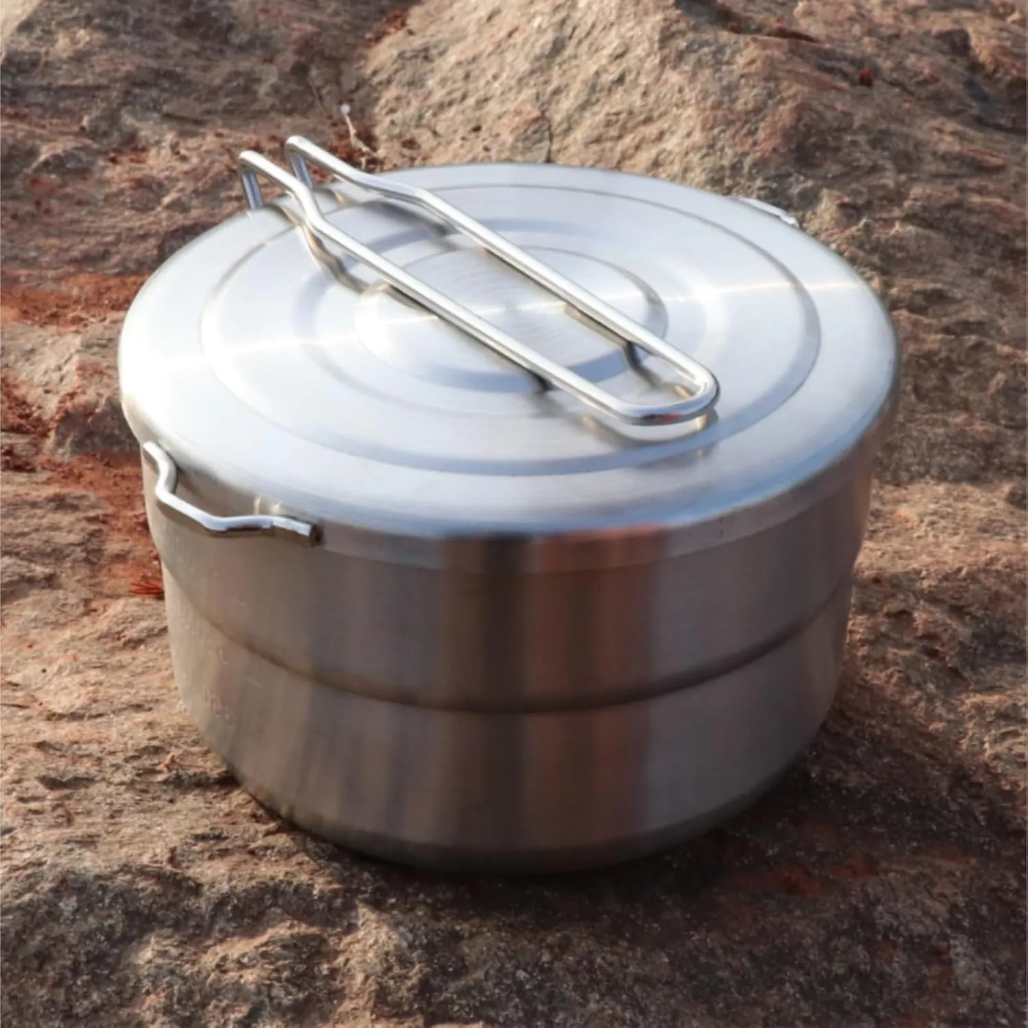 Camping Kitchen Utensil Outdoor 304 Stainless Steel Lunch Box Camping Pot Convenient Folding Handle Picnic Cooking Pot for Outdoor Cooking