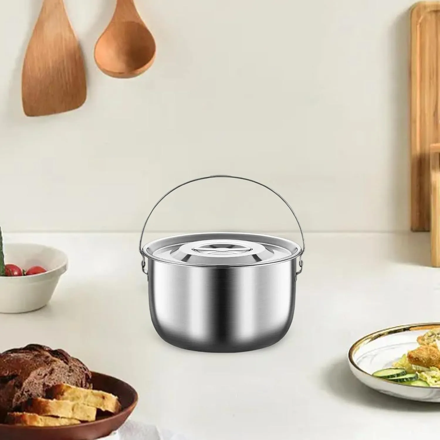 Cooking Pot Stainless Steel Camping Pot Container with Handle and Lid for Restaurant Cooking Party Home, 2.5L