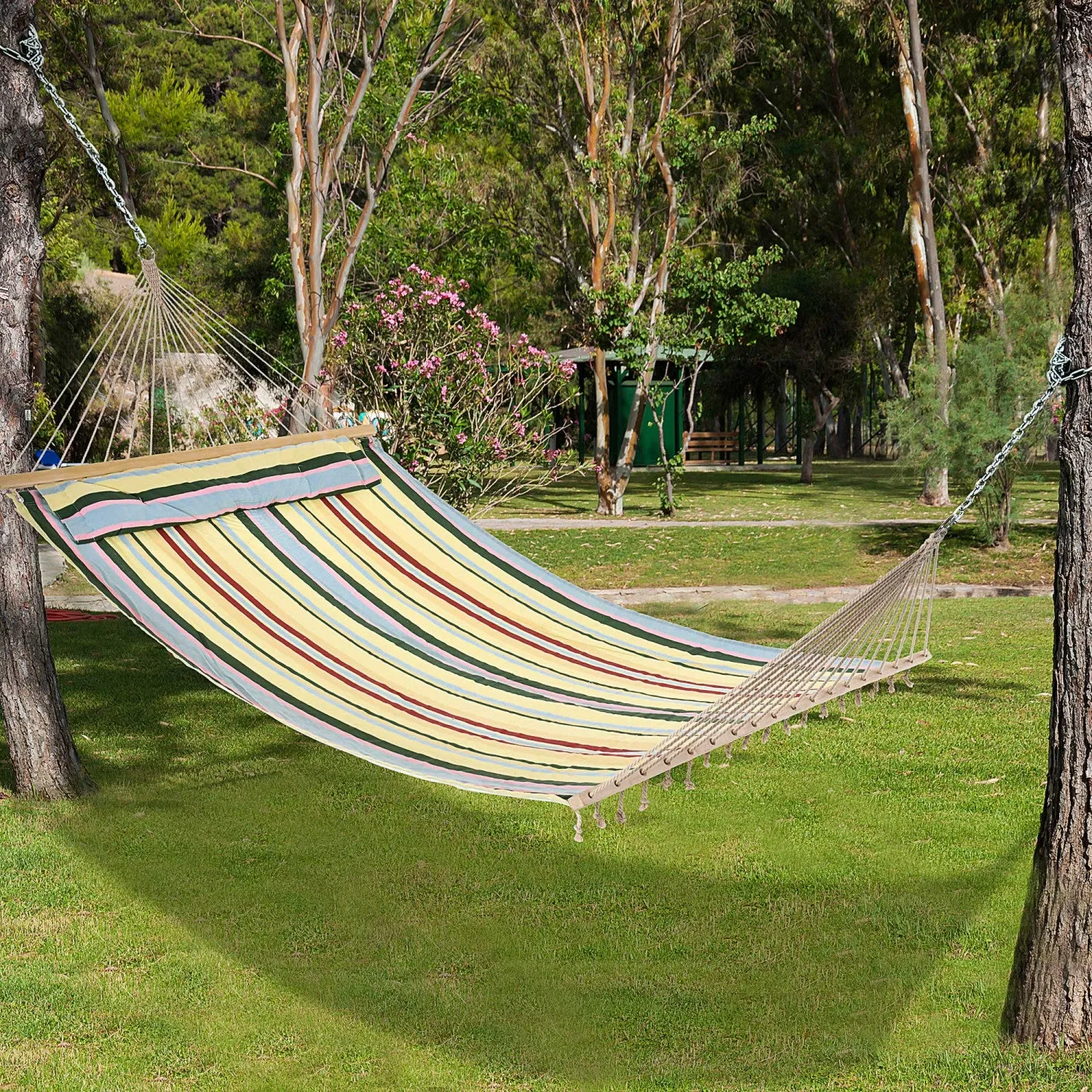 Outsunny 83" Patio Double Hammock, Wide Outdoor Hammock Bed Striped Fits 2 People Sunbed Camping Han|Outsunny 83" De Large Hamac A Rayures Pour 2 Personnes Chaise Longue De Camping Avec Oreiller, Rayur
