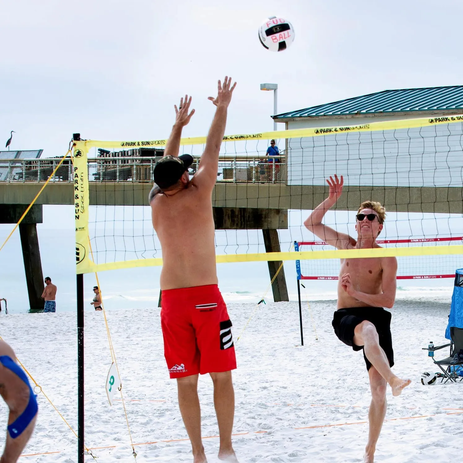Park & Sun Sports Spectrum 2000: Portable Professional Outdoor Volleyball Net System