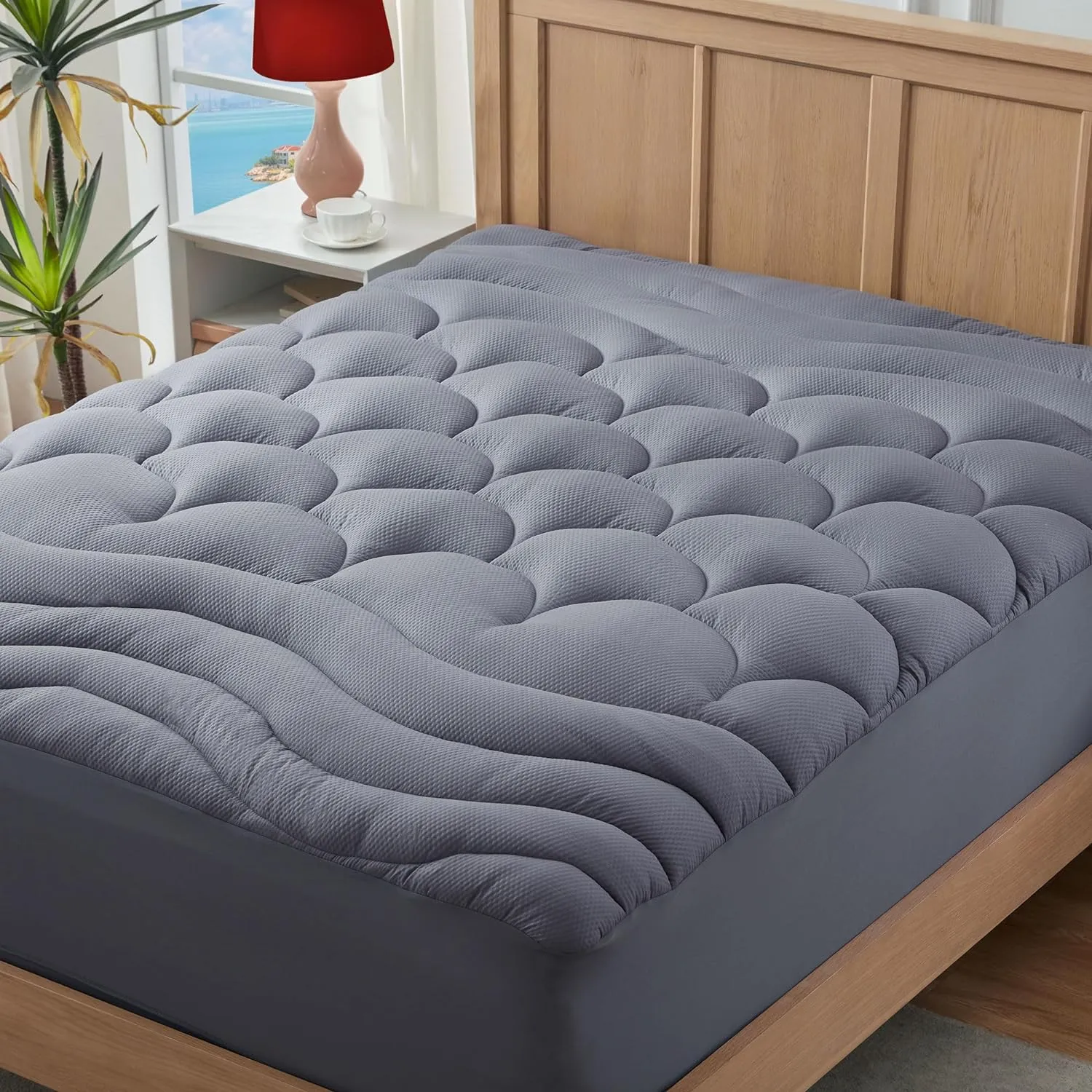 Queen Mattress Pad for Back & Hip Pain Relief, Pillow Top Cooling Bed Topper Quilted Fitted, Hotel Quality Deep Pocket Soft Queen Mattress Protector Cover Washable (60x80 inch, Grey)