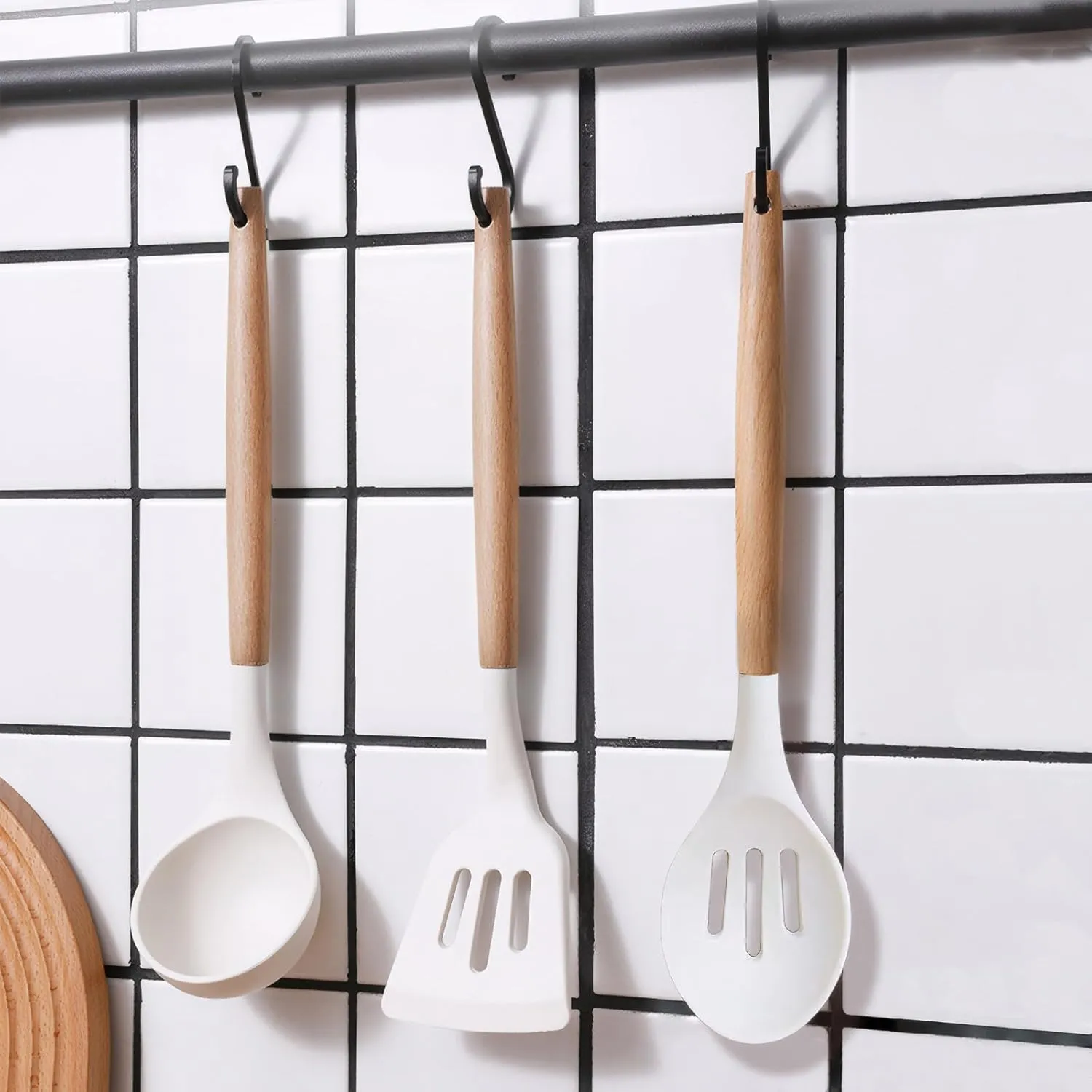 Silicone Kitchen Utensils Set of 5, Cooking Utensil Set with Heat Resistant Wooden Handle Non-Stick Silicone Spatula Spoon Turner Ladle, BPA FREE Cooking Kitchen Gadgets for Cookware & Baking