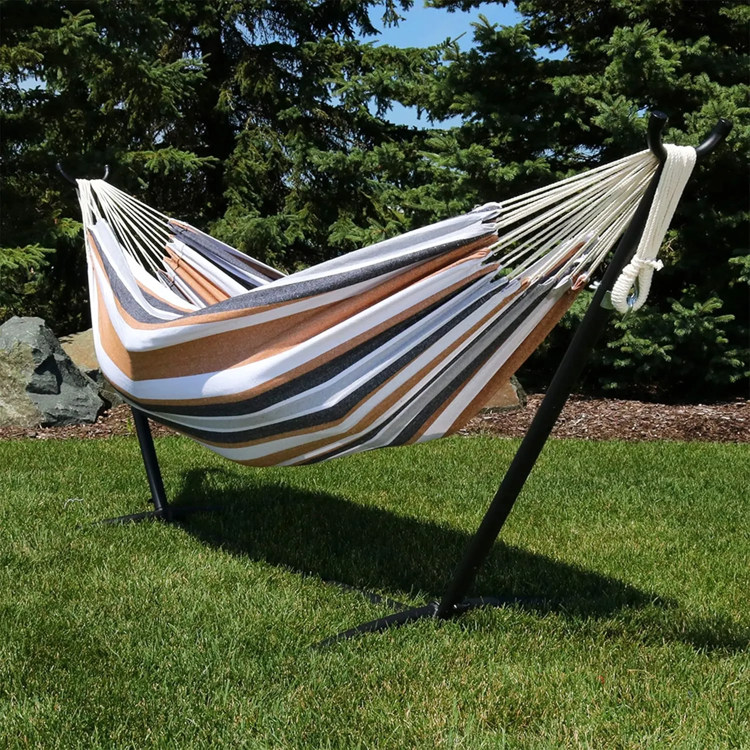 Sunnydaze Double Brazilian Hammock with Stand and Carrying Case - 400-Pound Capacity - Black Stand - Calming Desert